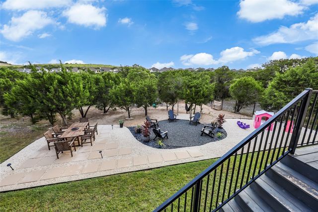 19520 Tranquility Falls PATH, Jonestown, TX 78645