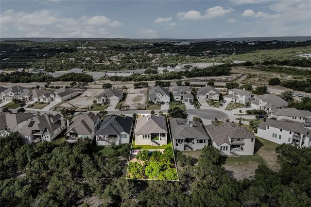 19520 Tranquility Falls PATH, Jonestown, TX 78645