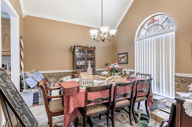 206 Lake Front Drive, Trinity, TX 75862