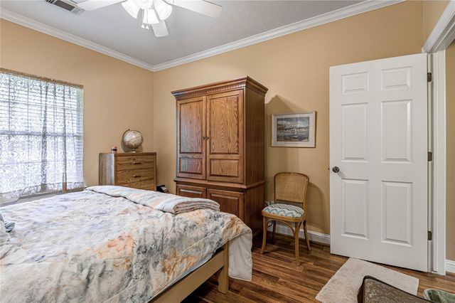 206 Lake Front Drive, Trinity, TX 75862