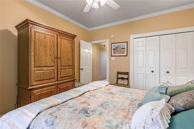 206 Lake Front Drive, Trinity, TX 75862