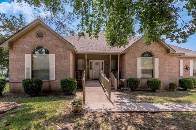 206 Lake Front Drive, Trinity, TX 75862