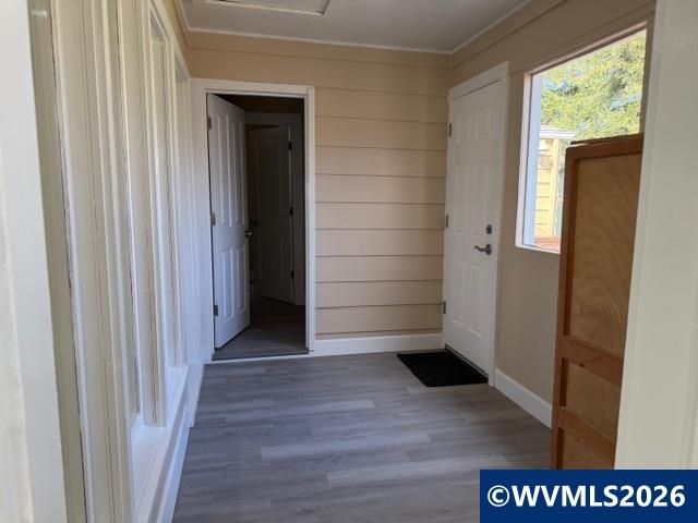 1075 Shipping St NE, Salem, OR 97301