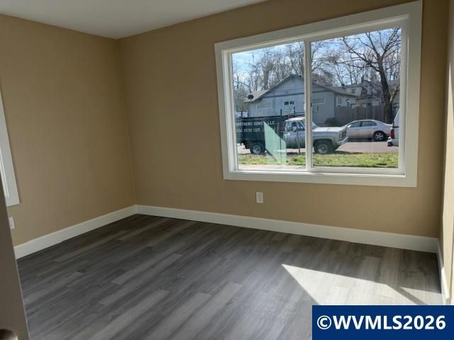 1075 Shipping St NE, Salem, OR 97301