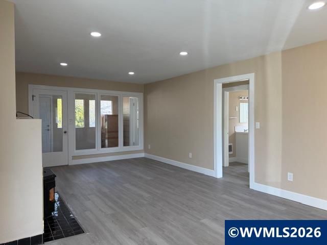 1075 Shipping St NE, Salem, OR 97301