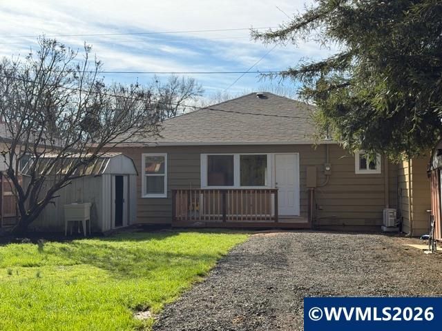 1075 Shipping St NE, Salem, OR 97301