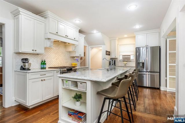 19 Forest Avenue, Verona, NJ 07044