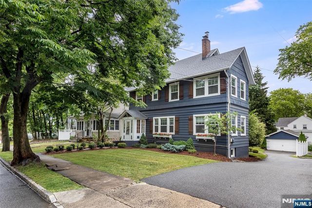 19 Forest Avenue, Verona, NJ 07044