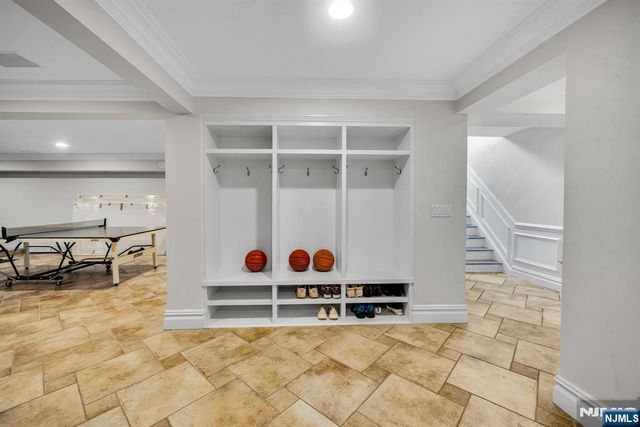 72 Adams Drive, Cresskill, NJ 07626