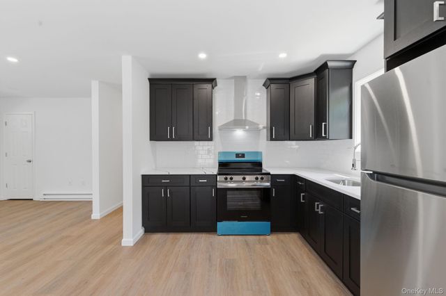 655 Post Avenue, Bellport, NY 11713