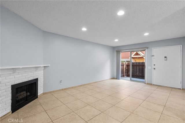 14265 Terra Bella St 10, Panorama City, CA 91402