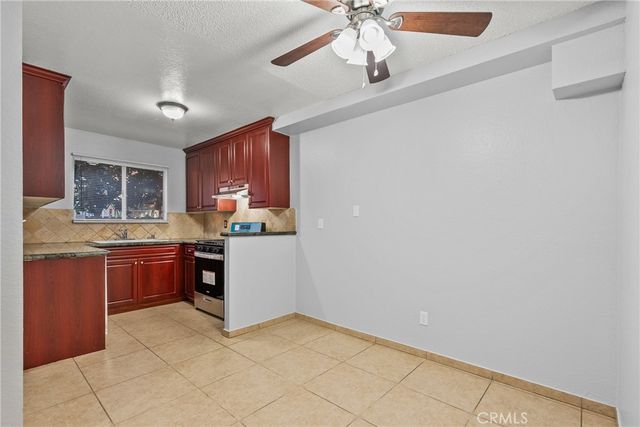 14265 Terra Bella St 10, Panorama City, CA 91402