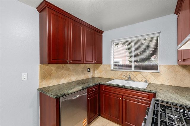 14265 Terra Bella St 10, Panorama City, CA 91402