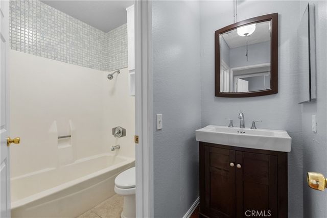 14265 Terra Bella St 10, Panorama City, CA 91402