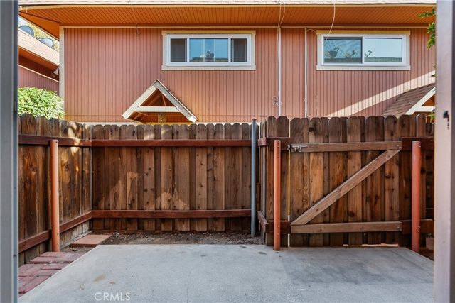 14265 Terra Bella St 10, Panorama City, CA 91402