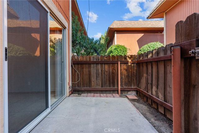 14265 Terra Bella St 10, Panorama City, CA 91402