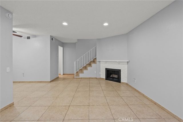 14265 Terra Bella St 10, Panorama City, CA 91402