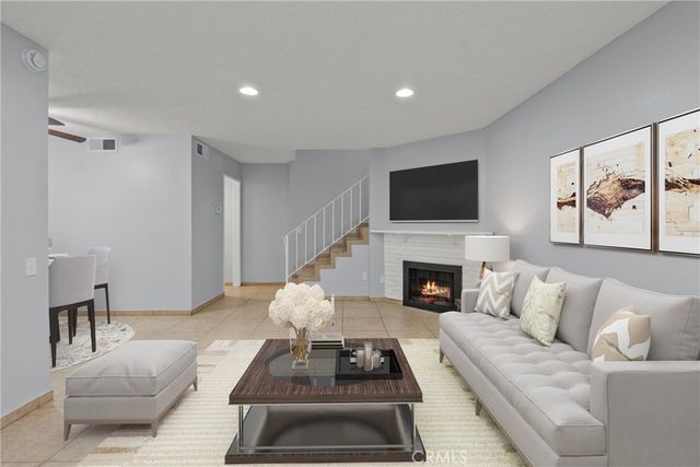 14265 Terra Bella St 10, Panorama City, CA 91402