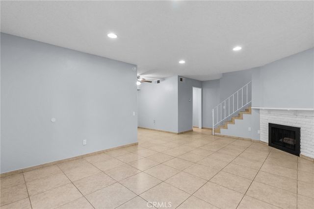 14265 Terra Bella St 10, Panorama City, CA 91402