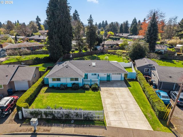 2956 WILLAKENZIE Rd, Eugene, OR 97401