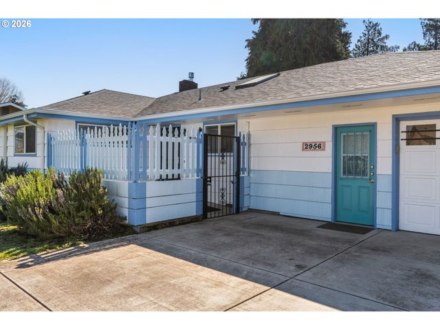 2956 WILLAKENZIE Rd, Eugene, OR 97401