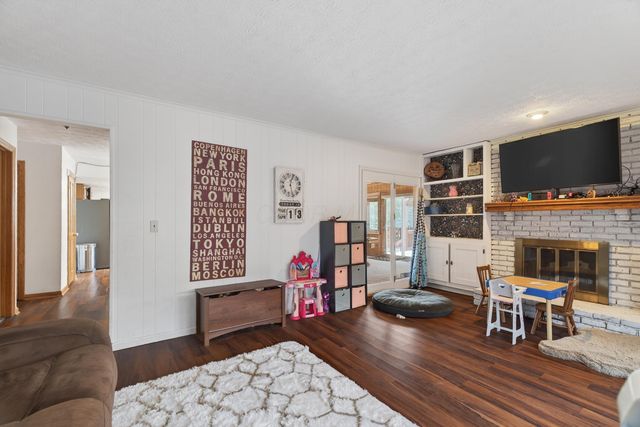 1755 Hillandale Avenue, Columbus, OH 43229