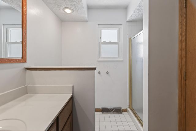 1755 Hillandale Avenue, Columbus, OH 43229