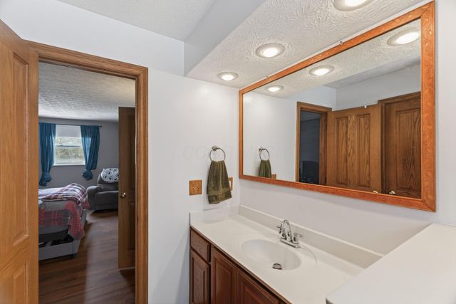 1755 Hillandale Avenue, Columbus, OH 43229