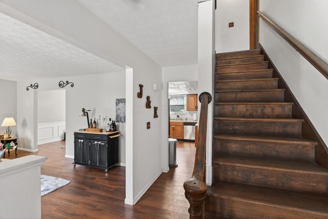 1755 Hillandale Avenue, Columbus, OH 43229