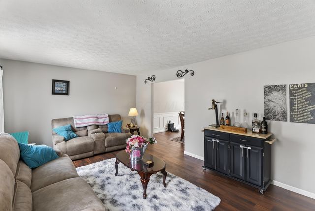 1755 Hillandale Avenue, Columbus, OH 43229