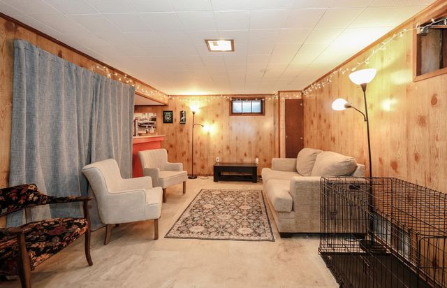 288 Oak Street, Manchester, NH 03104