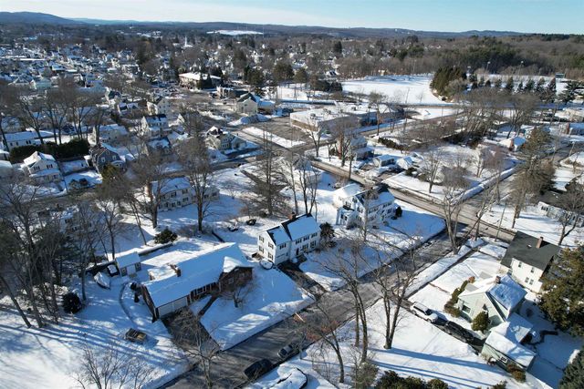 288 Oak Street, Manchester, NH 03104