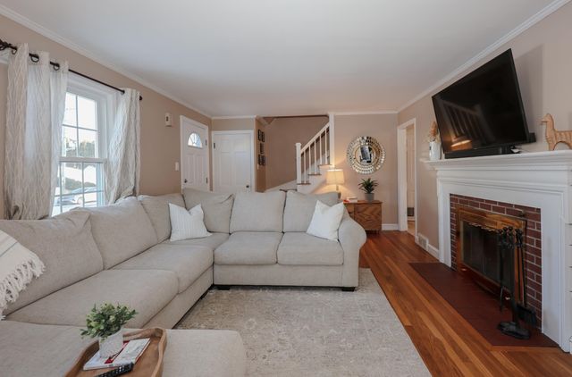 288 Oak Street, Manchester, NH 03104