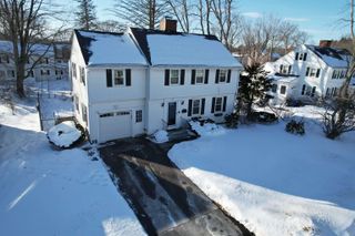 288 Oak Street, Manchester, NH 03104