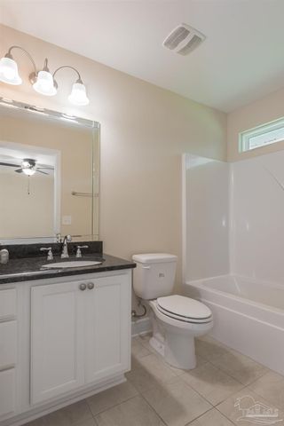 6013 Augustine Dr, Pace, FL 32571