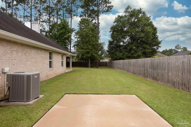 6013 Augustine Dr, Pace, FL 32571