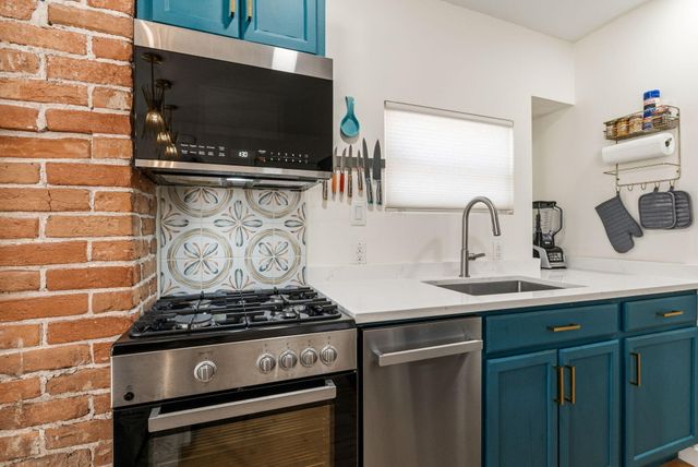 514 9th Street SW, Albuquerque, NM 87102