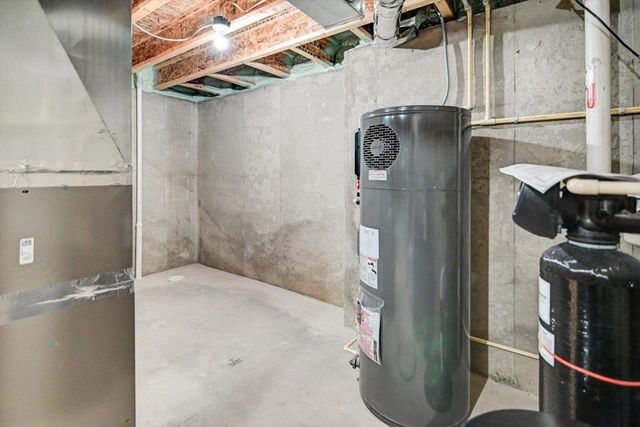 830 Lady Bug Lane, Verona, WI 53593