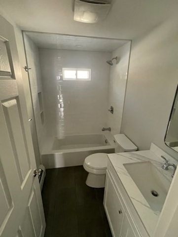 28 Brown St, Maynard, MA 01754