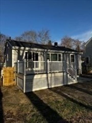 28 Brown St, Maynard, MA 01754