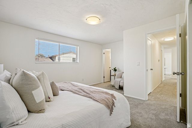 7404 S SUNHILL CIR, Cottonwood Heights, UT 84121