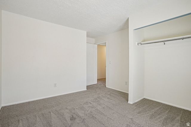 7404 S SUNHILL CIR, Cottonwood Heights, UT 84121