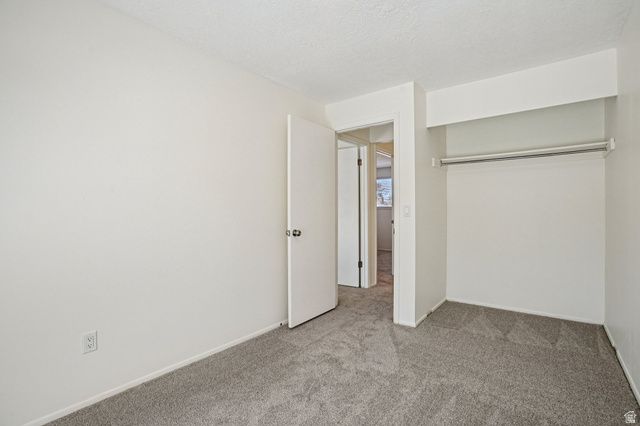 7404 S SUNHILL CIR, Cottonwood Heights, UT 84121