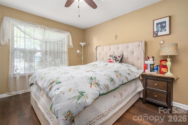 735 Mountainwater Drive, Charlotte, NC 28262