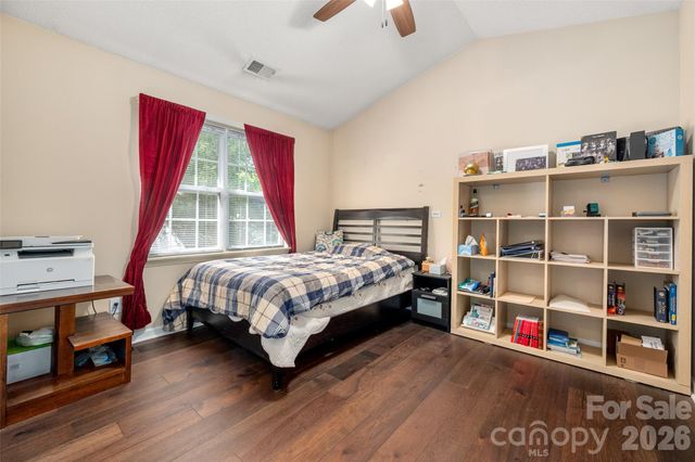 735 Mountainwater Drive, Charlotte, NC 28262