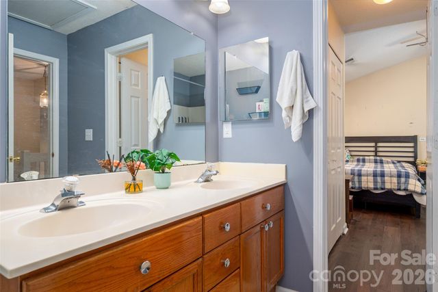 735 Mountainwater Drive, Charlotte, NC 28262