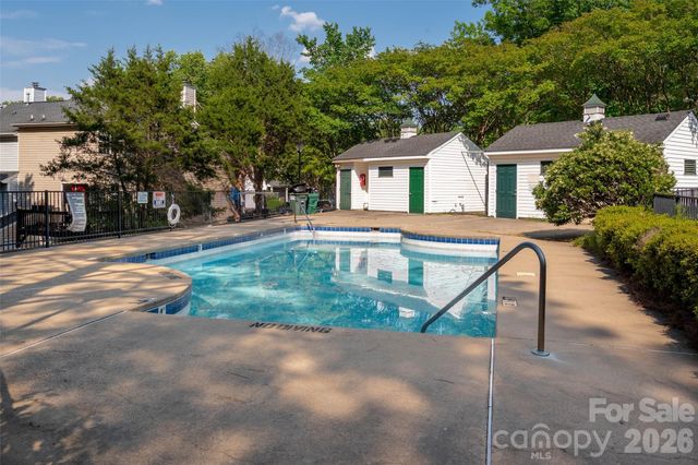 735 Mountainwater Drive, Charlotte, NC 28262