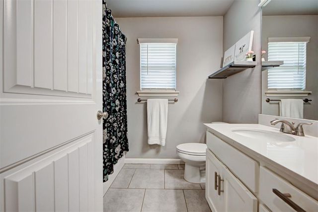 4205 NW 156th Court, Edmond, OK 73013