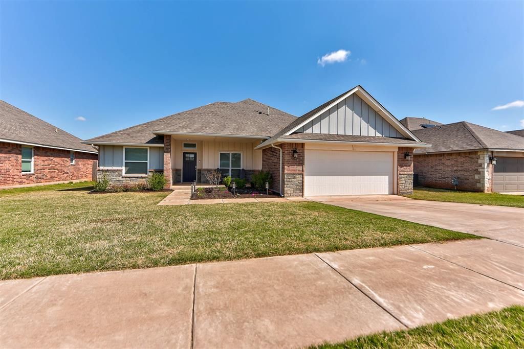 4205 NW 156th Court, Edmond, OK 73013