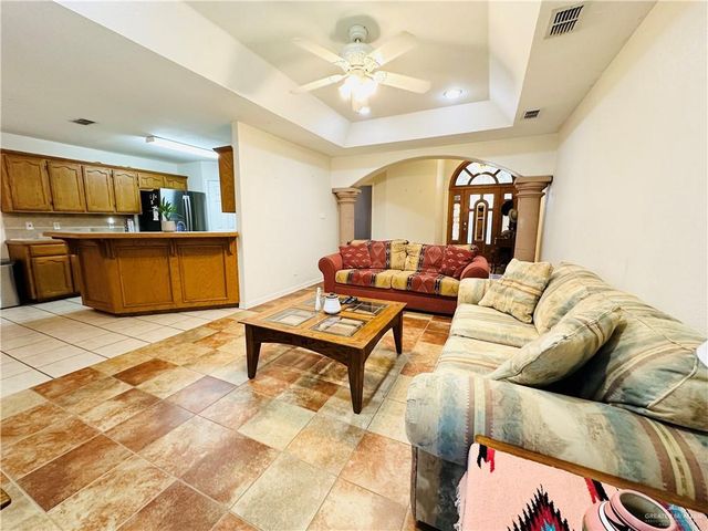 606 Calle Del Sol, San Juan, TX 78589